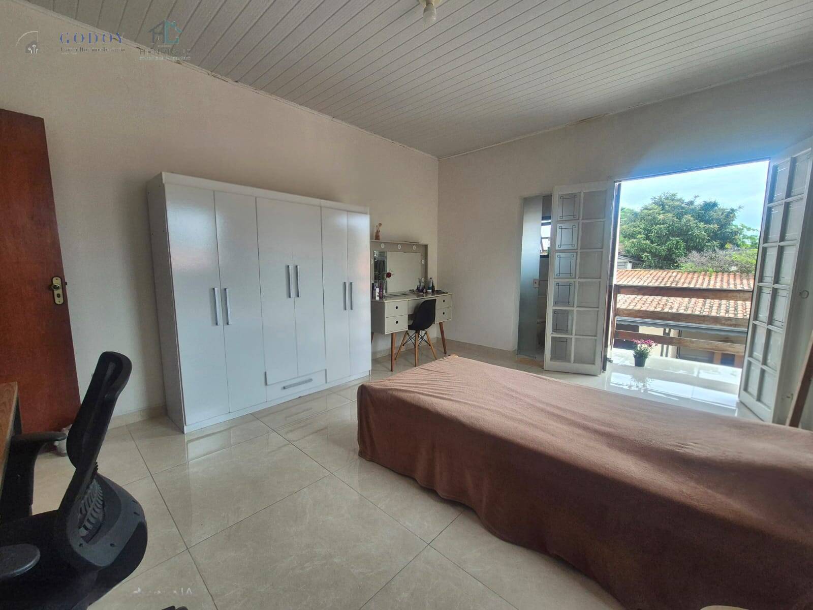 Sobrado, 4 quartos, 240 m² - Foto 8