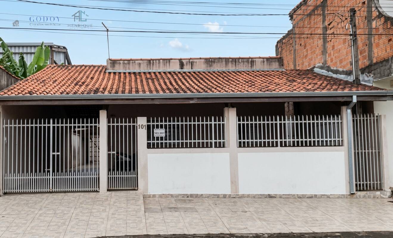 Casa, 5 quartos, 233 m² - Foto 1