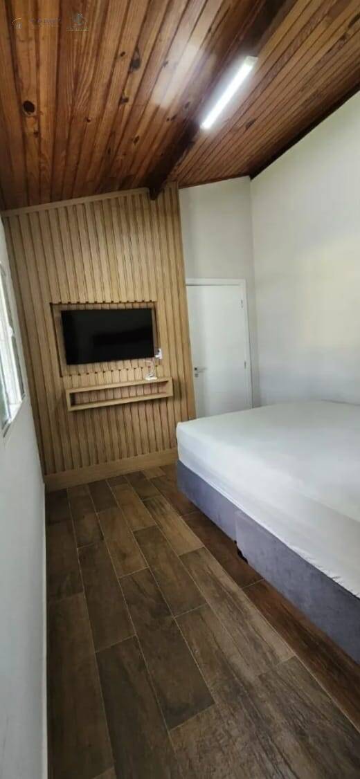 Sítio, 6 quartos, 2600 m² - Foto 8