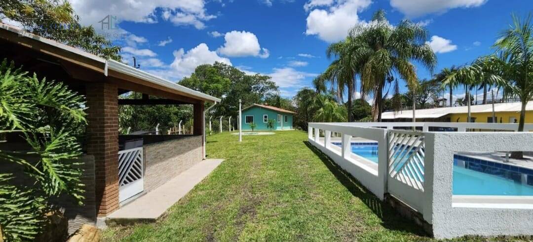 Sítio, 6 quartos, 2600 m² - Foto 1