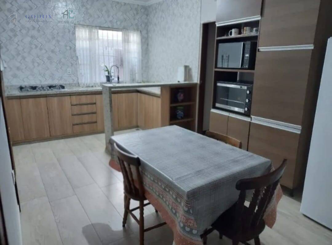 Casa, 3 quartos, 127 m² - Foto 4