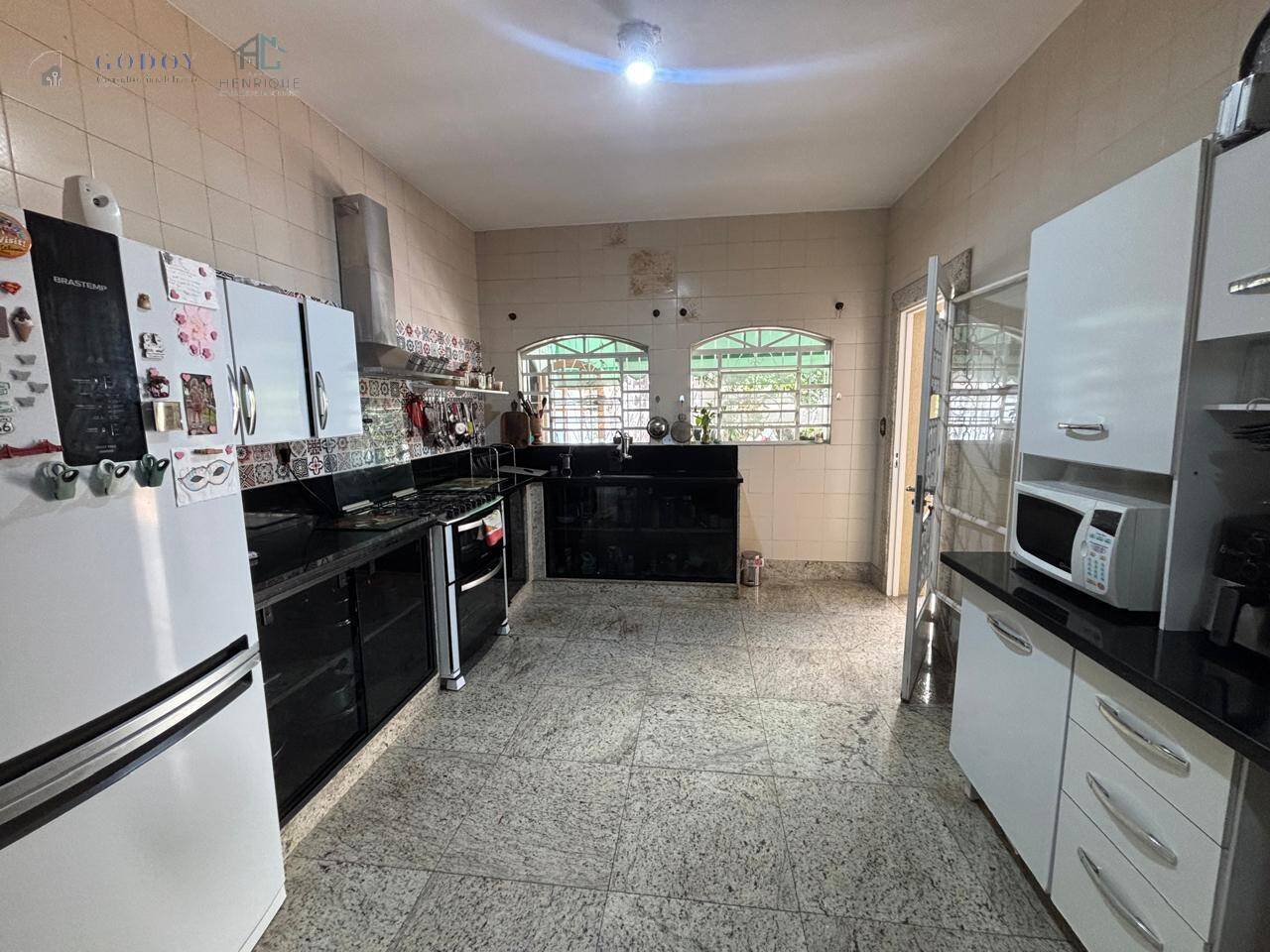 Casa, 3 quartos, 320 m² - Foto 15
