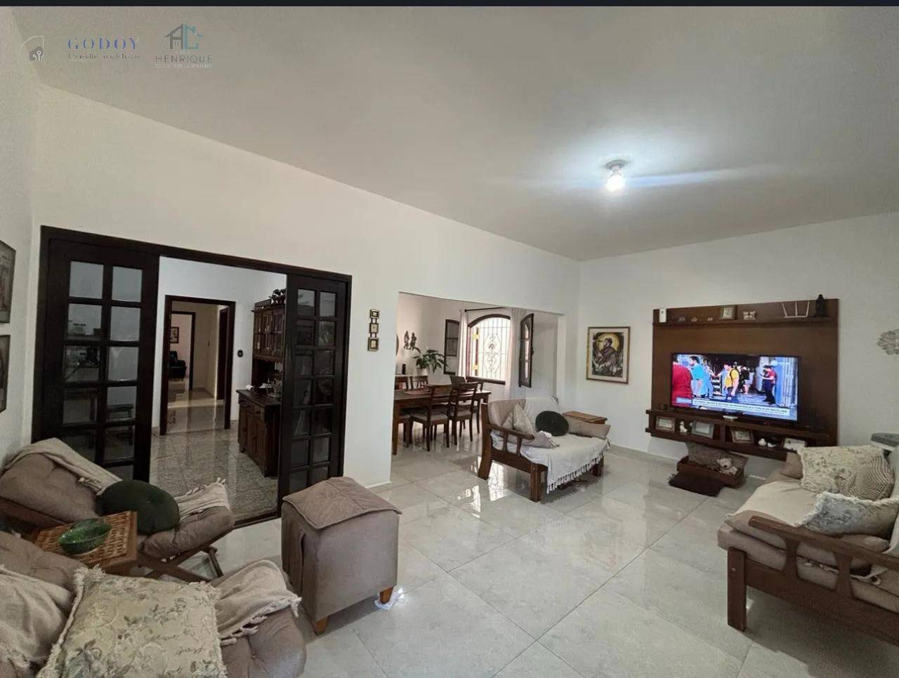 Casa, 3 quartos, 320 m² - Foto 34