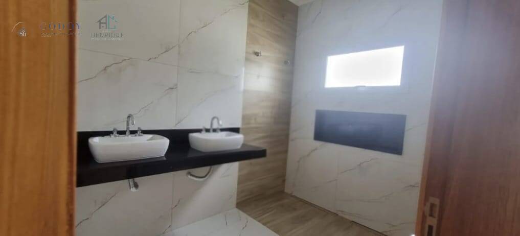 Casa, 3 quartos, 217 m² - Foto 15