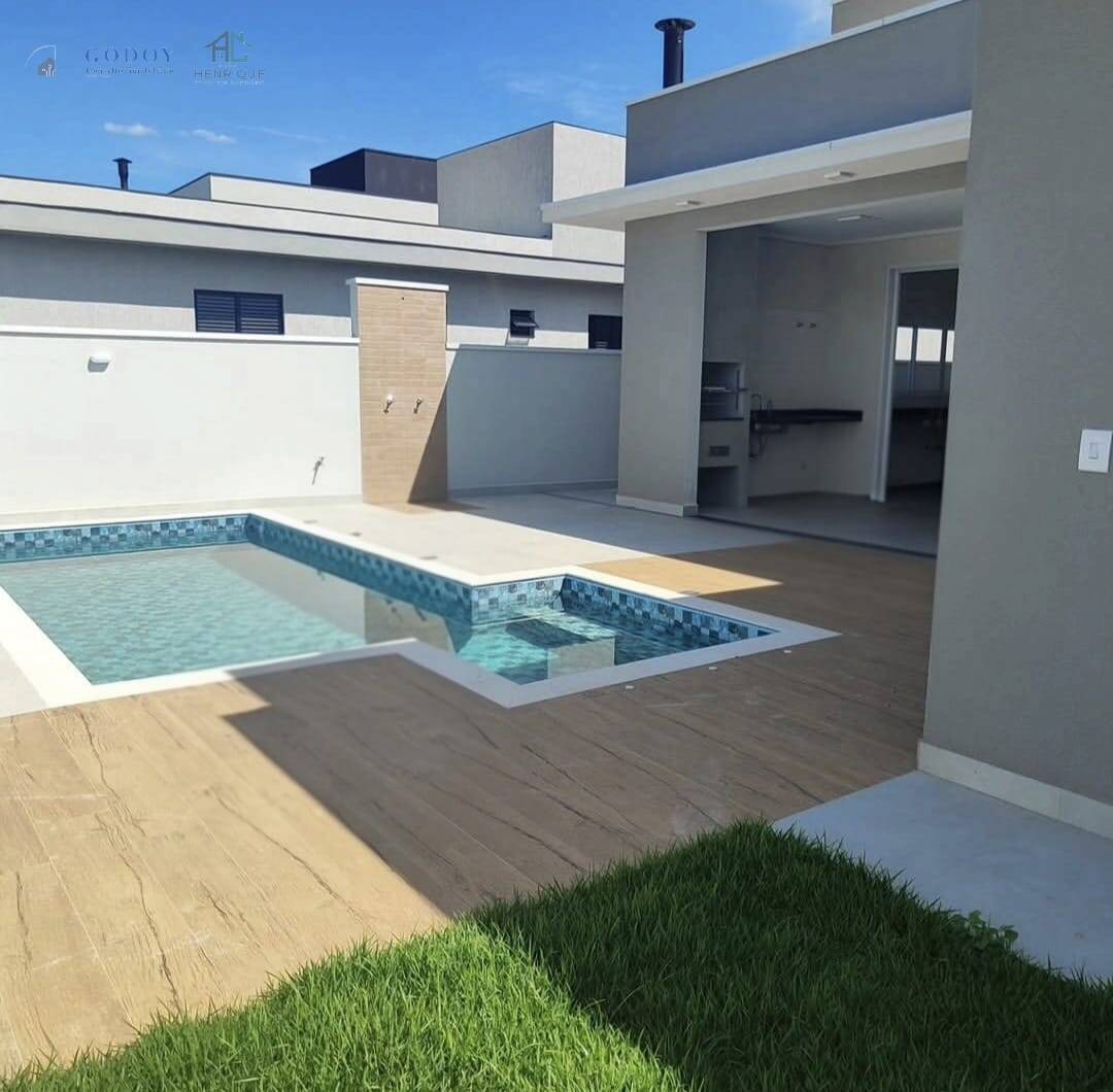 Casa, 3 quartos, 217 m² - Foto 2