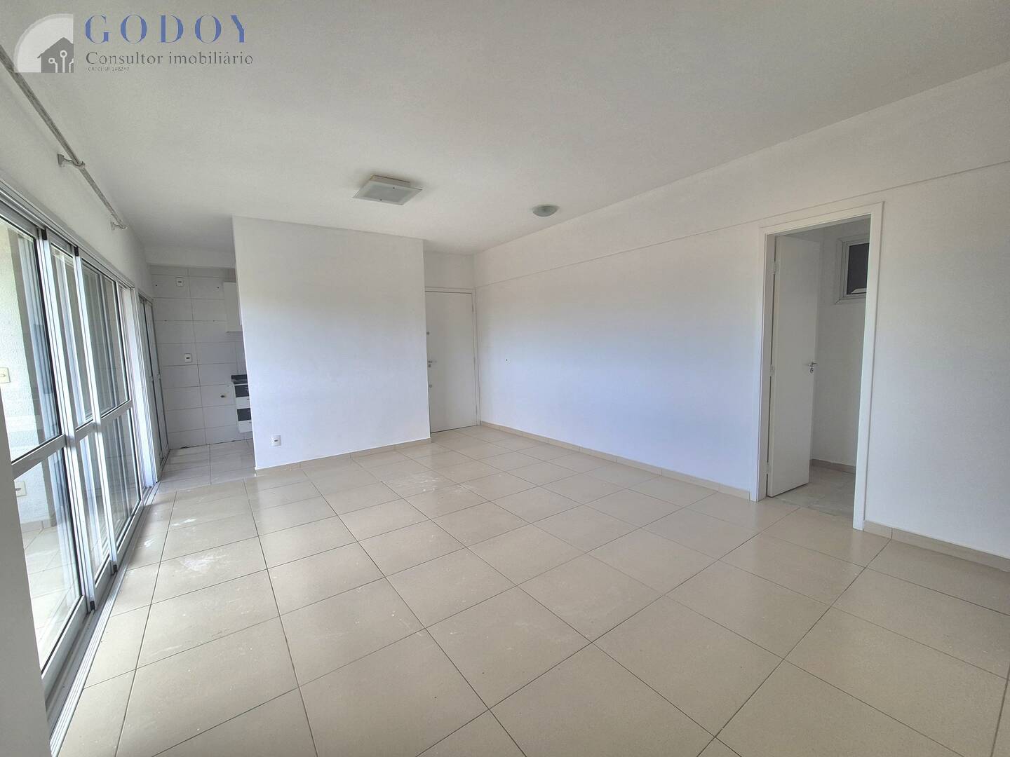 Apartamento à venda com 3 quartos, 87m² - Foto 4