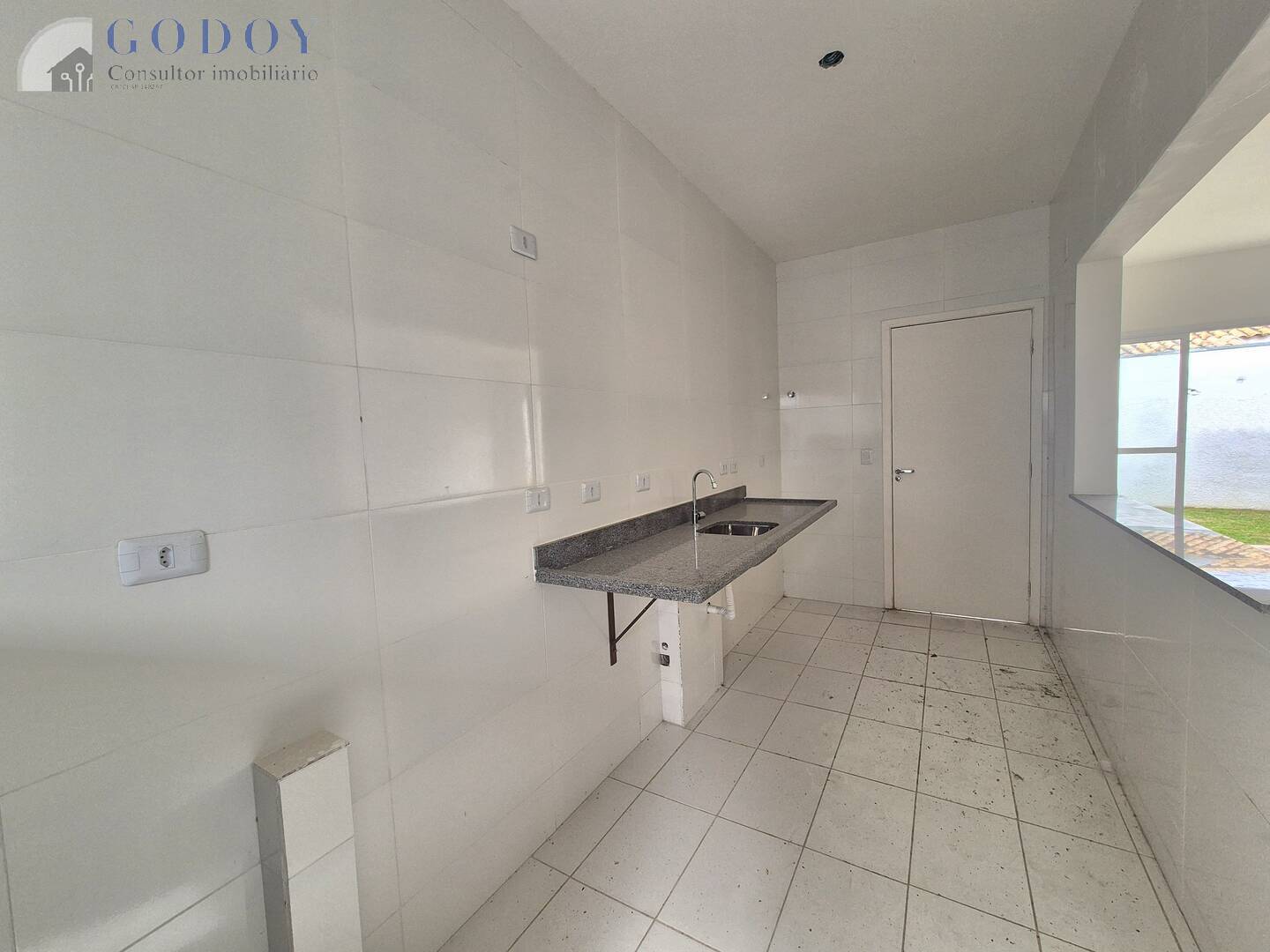 Casa de Condomínio à venda com 3 quartos, 87m² - Foto 4