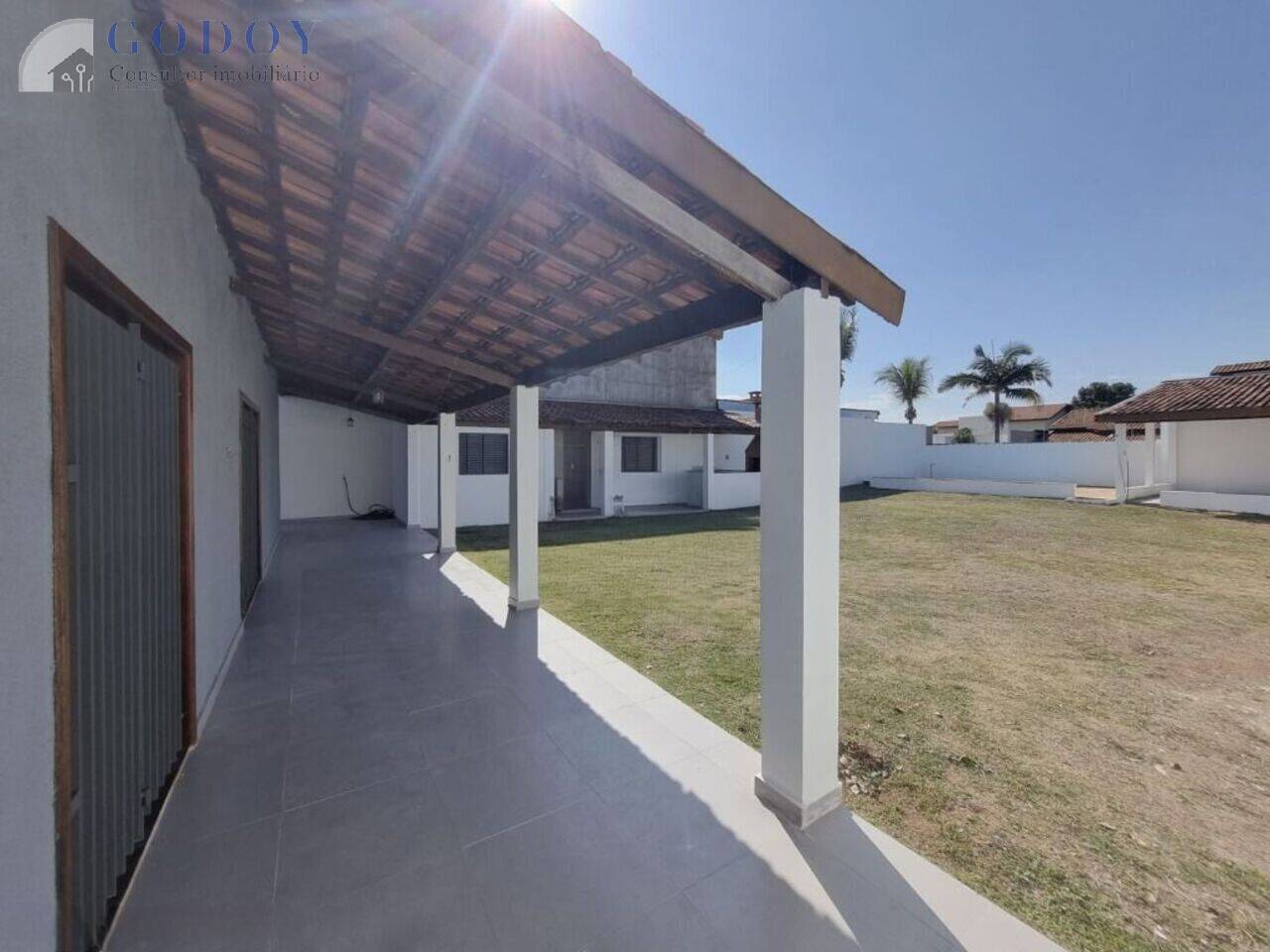 Casa à venda e aluguel com 4 quartos, 212m² - Foto 7