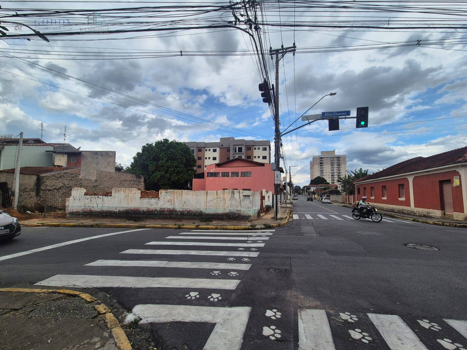 Terreno, 1366 m² - Foto 1